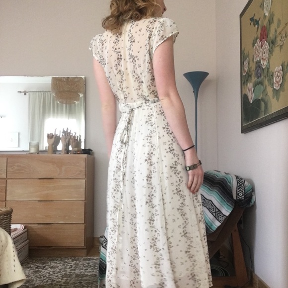 🧿 Urban Outfitters Wrap Dress - Picture 2 of 8